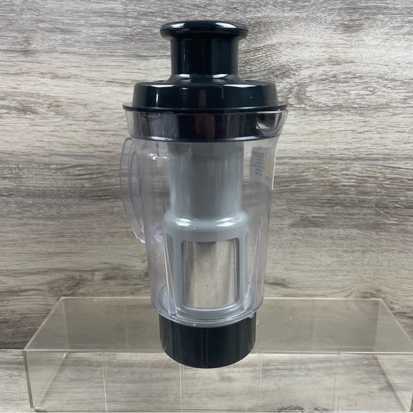 Magic Bullet Juicer Attachment Pitcher, Lid with Separator, Pusher, and Bottom - Picture 2 of 8